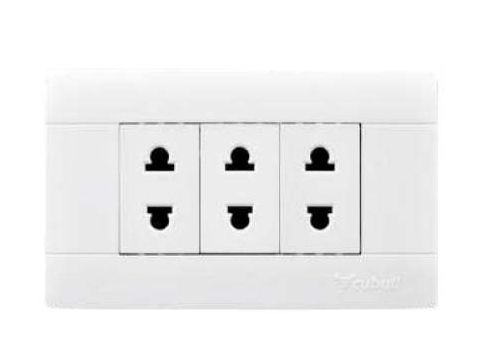 TOMACORRIENTE TRIPLE S BLANCO CUBULL (10) AS-015 A3-015 27000050
