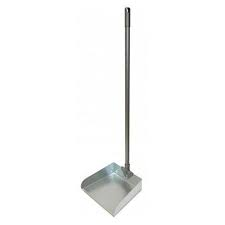 RECOGEDOR DOMESTICO DE LATA RL111